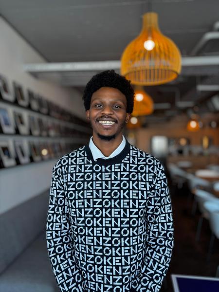 Thato Nyawo, estate agent