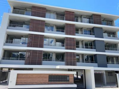 Apartment / Flat For Rent in Kenilworth, Cape Town
