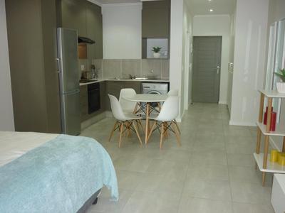 Apartment / Flat For Rent in Fourways, Sandton