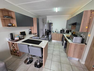 Apartment / Flat For Sale in Greencreek Lifestlye Estate, Pretoria