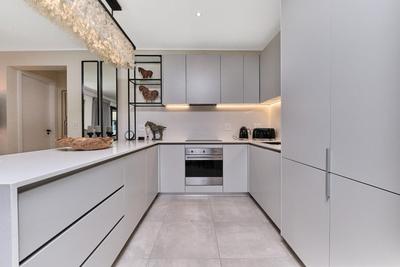 Apartment / Flat For Rent in Hyde Park, Sandton
