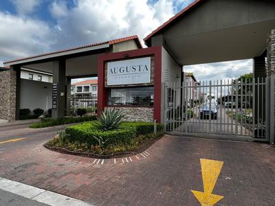 Apartment / Flat For Sale in Fourways, Sandton