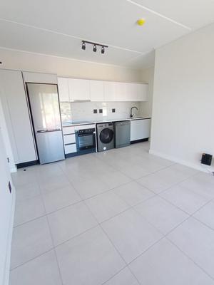 Apartment / Flat For Rent in Kuils River South, Kuilsriver