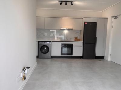 Apartment / Flat For Rent in Sandown, Blouberg
