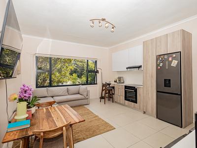 Apartment / Flat For Sale in Kenilworth, Cape Town