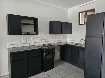 Apartment / Flat For Rent in Florida, Roodepoort