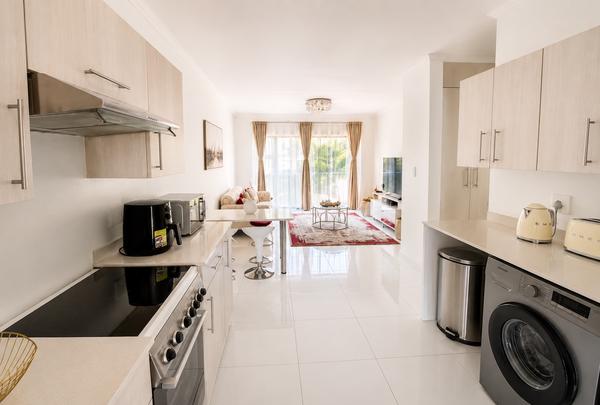Apartment / Flat For Sale in Beverley, Sandton