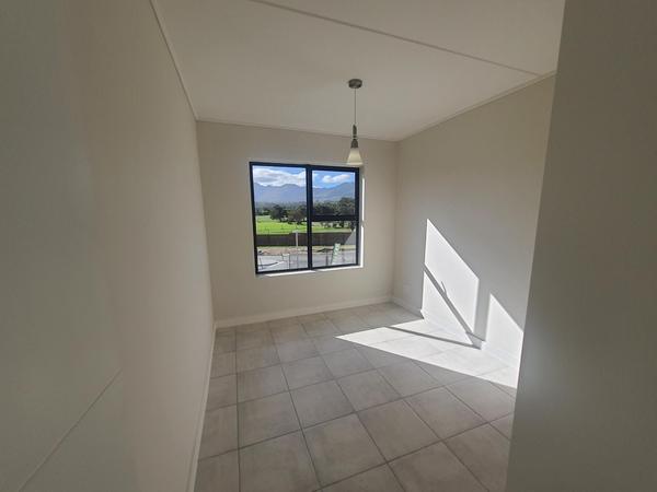 Apartment / Flat For Rent in Greenbay Eco Estate, Gordons Bay